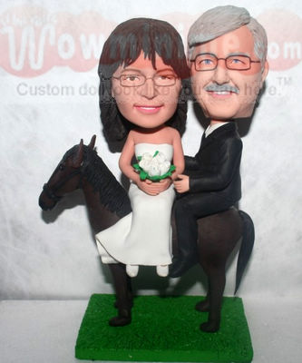 Ridding on horse Cake Toppers Ridding on horse Cake Toppers